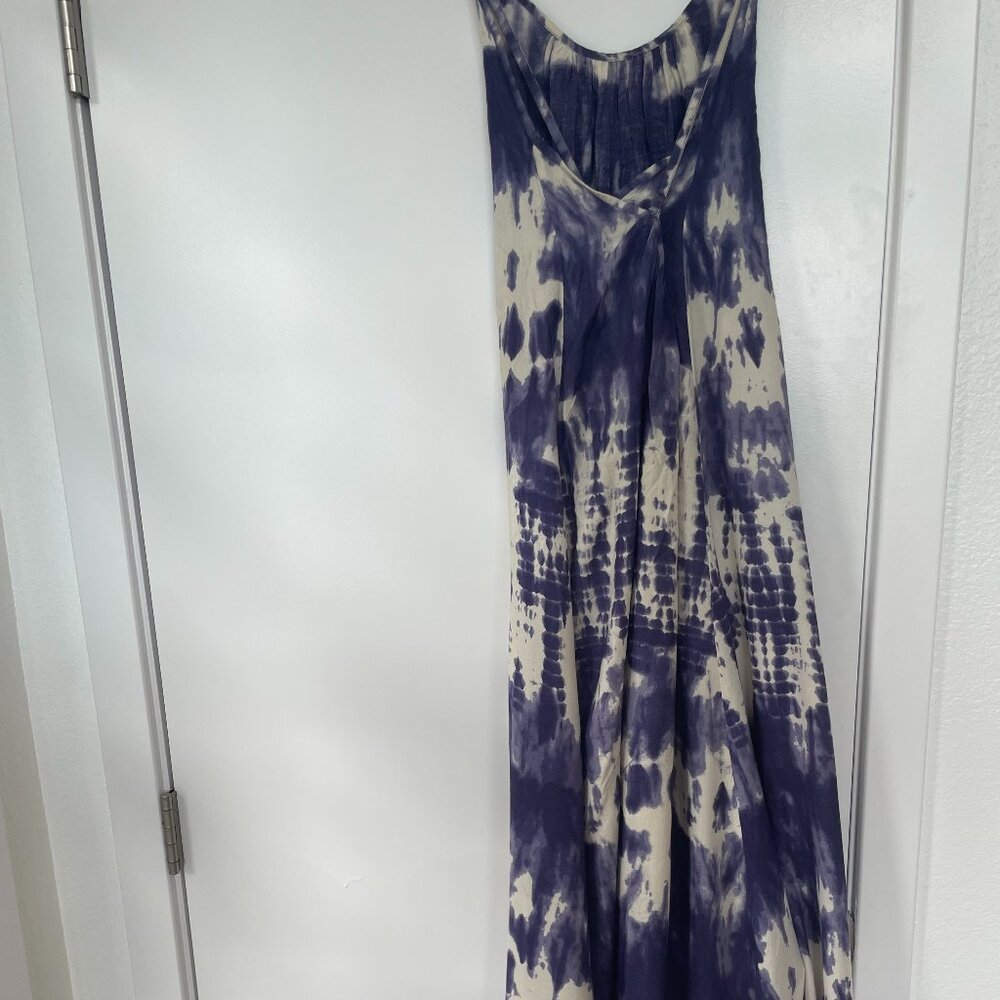 Billabong Tie‎ Dye Maxi Dress, Adjustable Spaghetti Straps, Purple and White, S
